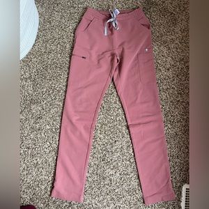 FUGS SCRUBS BOTTOM- MAUVE